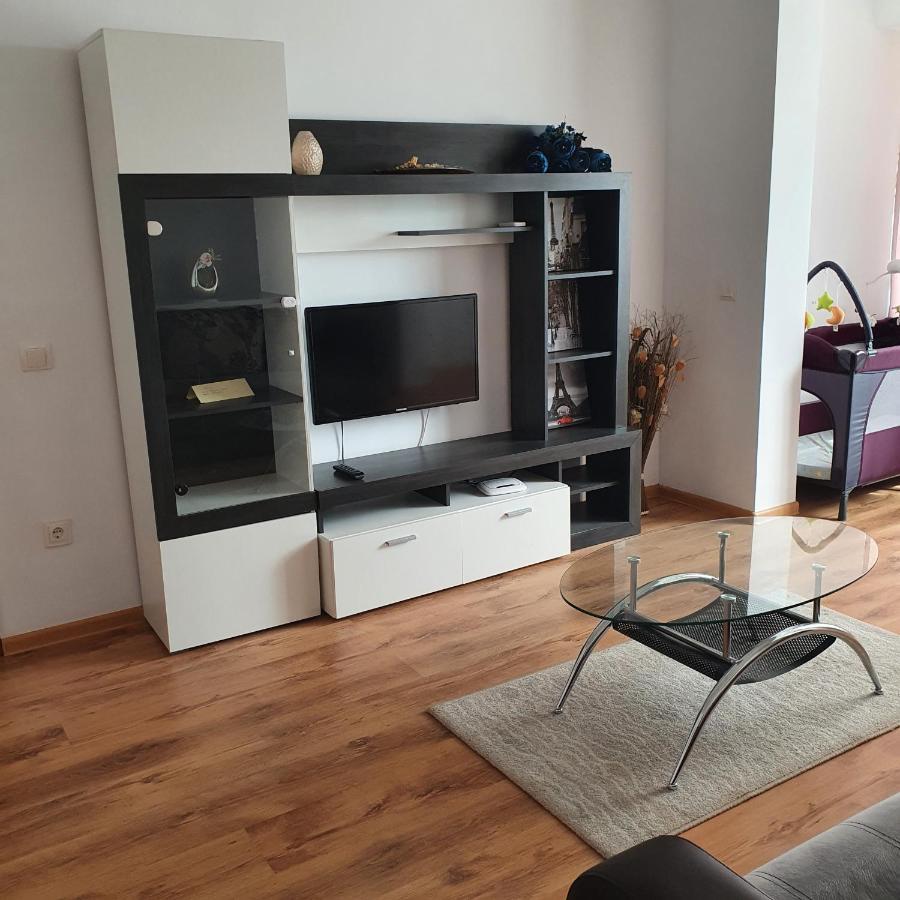 ナボダリMamaia Nord 5アパートメント エクステリア 写真